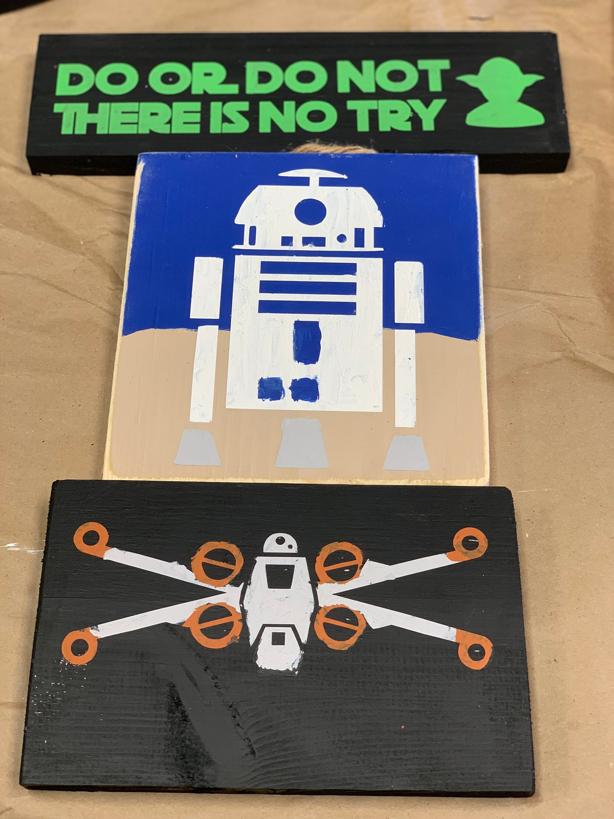 DIY Birthday pARTy SIGNS & SLIME